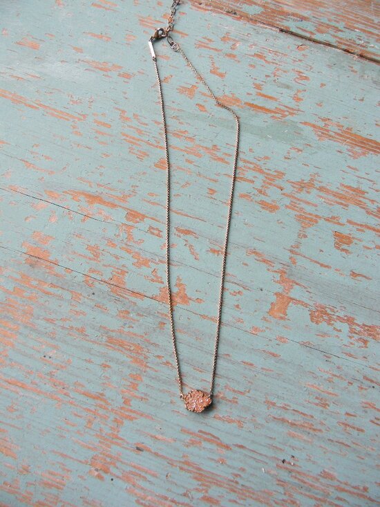 Kendra Scott Jewelry - KENDRA SCOTT THEO GOLD TONE NECKLACE CHAMPAGNE SPARKLING DRUSY STONE